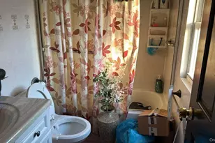 85-18 241st St, Bellerose, NY 11426 - Photo 4