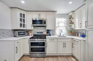 69 Butler Blvd, Elmont, NY 11003 - Photo 8