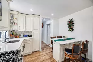 69 Butler Blvd, Elmont, NY 11003 - Photo 12