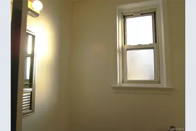 20 Daley Place #128, Lynbrook, NY 11563 - Photo 30