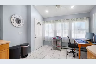 197 W 5th Street, Deer Park, NY 11729 - Photo 10