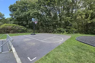 63 Sunflower Ridge Rd, South Setauket, NY 11720 - Photo 22