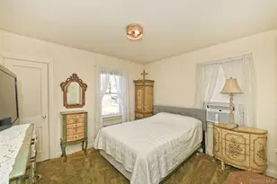 32 Horton Dr, Huntington, NY 11746 - Photo 18