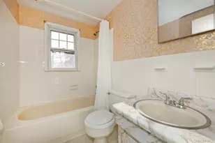 32 Horton Dr, Huntington, NY 11746 - Photo 24