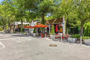 42-30 Douglaston Pkwy, Douglaston, NY 11363 - Photo 42