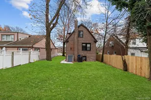 218-37 Spencer Ave, Queens Village, NY 11427 - Photo 12
