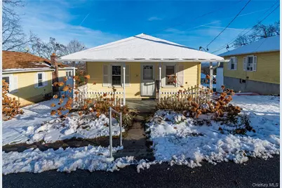 35 Hudson Terrace, Marlboro, NY 12542 - Photo 2