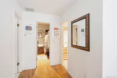 9 Woodview Way, Hampton Bays, NY 11946 - Photo 14
