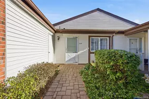 504 Gotham Ct N, Saint James, NY 11780 - Photo 6