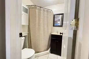 327 Quincy Ave, Bronx, NY 10465 - Photo 14