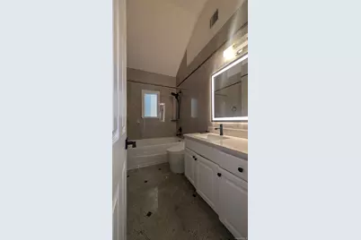 15095 Powells Cove Boulevard, Whitestone, NY 11357 - Photo 16