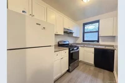 141 E Hartsdale Avenue #2A, Hartsdale, NY 10530 - Photo 4