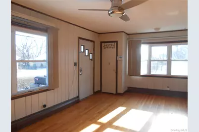 63 Lindbergh Place, Poughkeepsie, NY 12603 - Photo 2