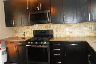 63 Lindbergh Pl, Poughkeepsie, NY 12603 - Photo 4