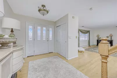 18 Mountainview Avenue, Suffern, NY 10901 - Photo 4