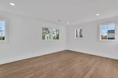 24 Rim Lane, Hicksville, NY 11801 - Photo 22