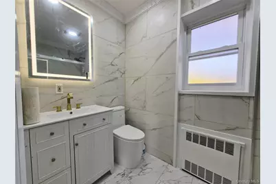 8019 Utopia Parkway, Jamaica, NY 11432 - Photo 22