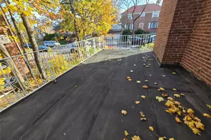 80-19 Utopia Pkwy, Jamaica, NY 11432 - Photo 38