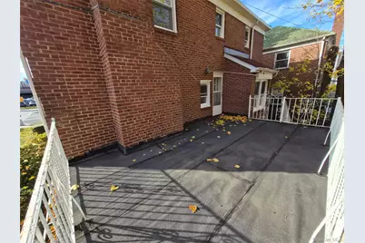 8019 Utopia Parkway, Jamaica, NY 11432 - Photo 36