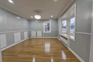 80-19 Utopia Pkwy, Jamaica, NY 11432 - Photo 8