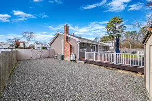 269 Bridgeport Ave, Medford, NY 11763 - Photo 34