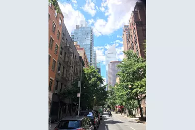 334 E 53rd Street #3A, New York, NY 10022 - Photo 1