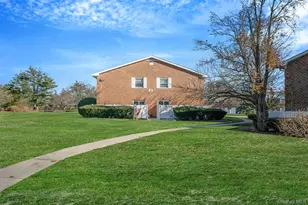 460 Old Town Rd, Port Jefferson Station, NY 11776 - Photo 16