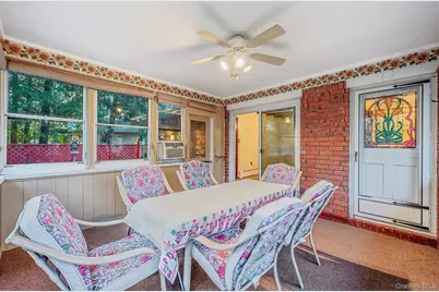 12 Babylon Street, Islip Terrace, NY 11752 - Photo 12