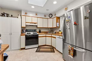 18 Campbell Ln, East Islip, NY 11730 - Photo 8