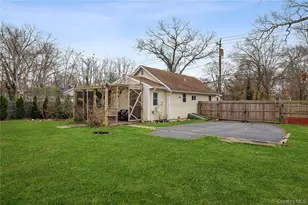 155 Patchogue Ave, Mastic, NY 11950 - Photo 18