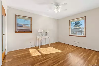 7 Joyce Lane, Commack, NY 11725 - Photo 20