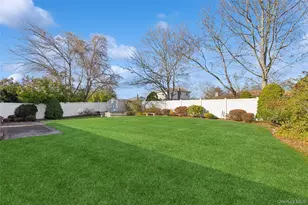 7 Joyce Ln, Commack, NY 11725 - Photo 32