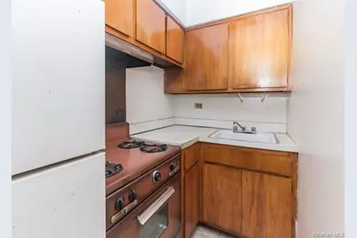 5235 Post Road #1B, Bronx, NY 10471 - Photo 10