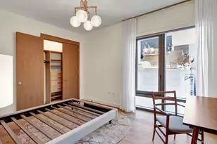 200 E 21st St, New York, NY 10010 - Photo 18