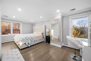 32 Greenport Ave, Medford, NY 11763 - Photo 24