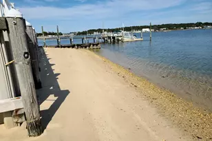 62 Canoe Place Rd, Hampton Bays, NY 11946 - Photo 20