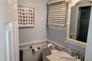 62 Canoe Place Rd, Hampton Bays, NY 11946 - Photo 8