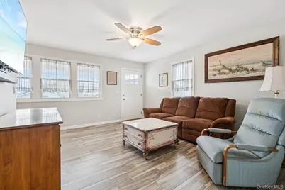 3717 Somerset Drive, Seaford, NY 11783 - Photo 6