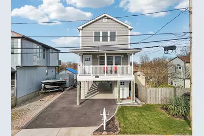 3717 Somerset Drive, Seaford, NY 11783 - Photo 2