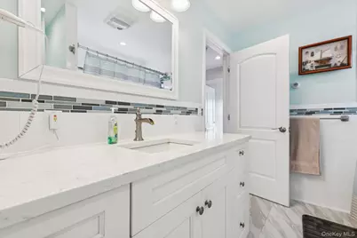 3717 Somerset Drive, Seaford, NY 11783 - Photo 18