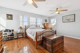3717 Somerset Dr, Seaford, NY 11783 - Photo 20