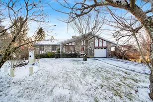 747 Milltown Rd, Brewster, NY 10509 - Photo 4