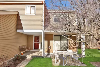 103 Rambling Brook Road, Chappaqua, NY 10514 - Photo 2