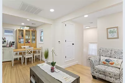 305 4th Avenue, Bay Shore, NY 11706 - Photo 12