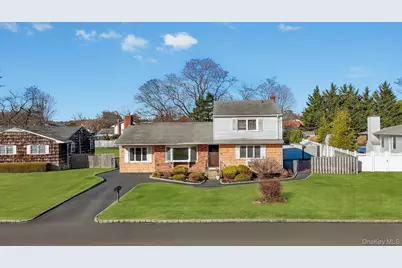 47 Pearsall Place, Deer Park, NY 11729 - Photo 1