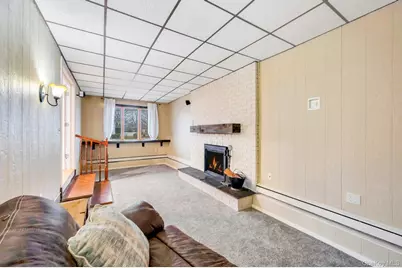 47 Pearsall Place, Deer Park, NY 11729 - Photo 16