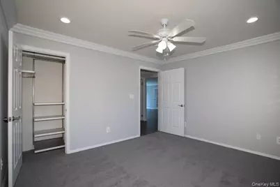 69 Overlook Drive #69, Farmingville, NY 11738 - Photo 10