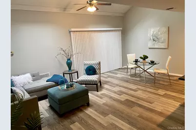 96 Horizon View Drive #96, Farmingville, NY 11738 - Photo 4