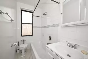 210 Martine Ave, White Plains, NY 10601 - Photo 10