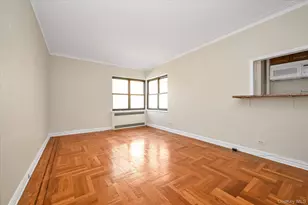 210 Martine Ave, White Plains, NY 10601 - Photo 4